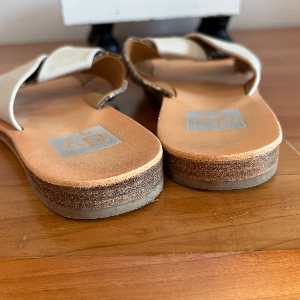DV Dolce Vita Lima Ivory Snakeskin Print Flat Slide Sandals Womens 8